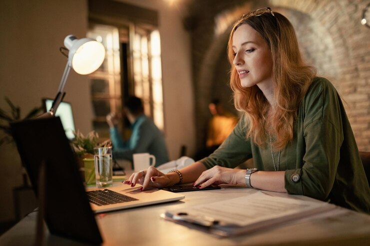 The Role of Online Education in Lifelong Learning and Continuous Skill Development